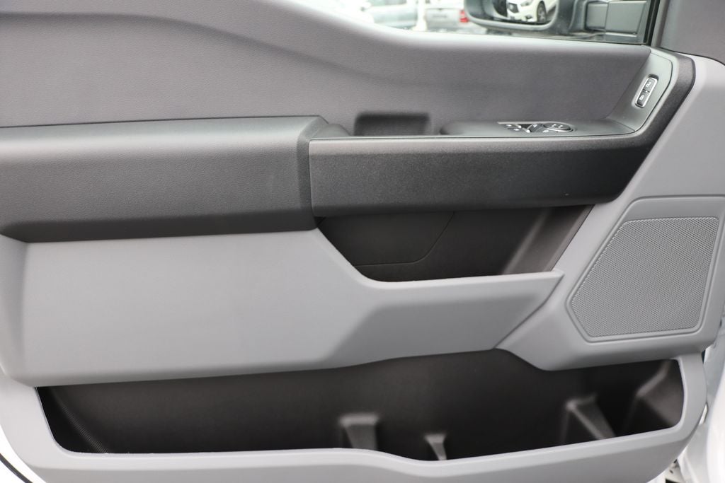 2024 Ford Super Duty F-550 XL DRW