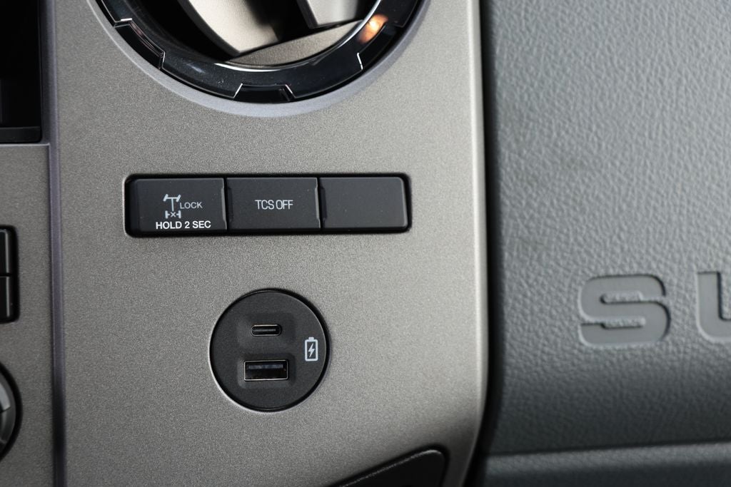 2025 Ford Super Duty F-750 Dump Body