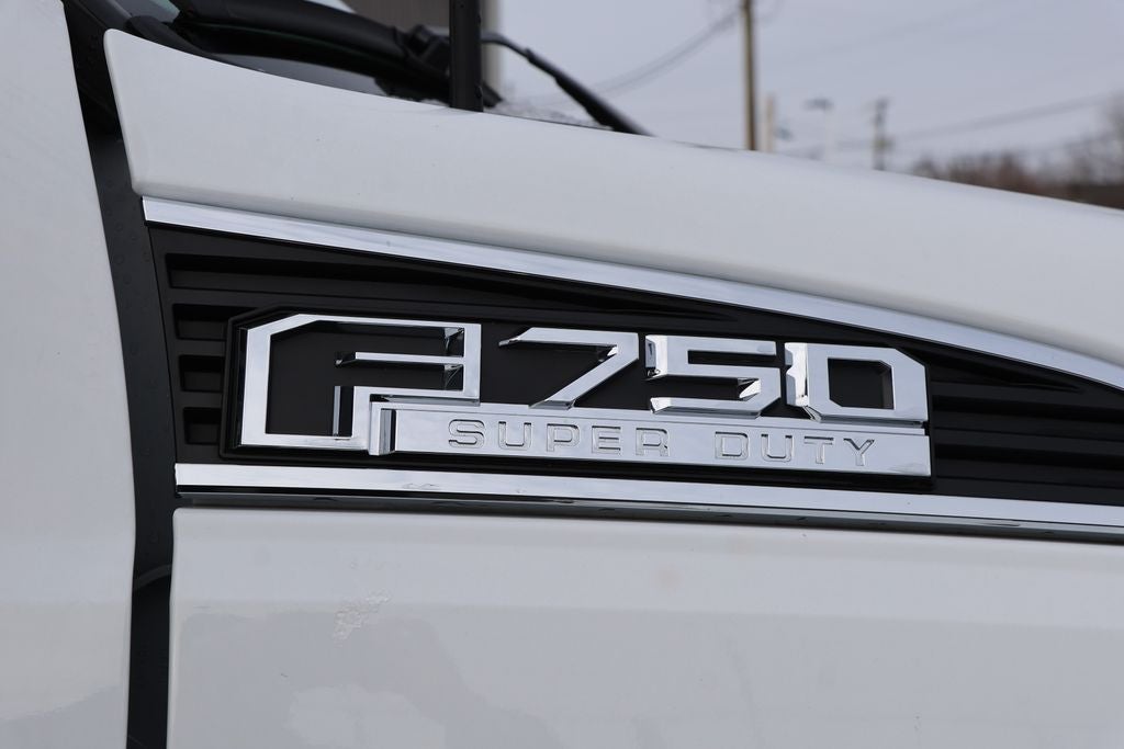 2025 Ford Super Duty F-750 Dump Body