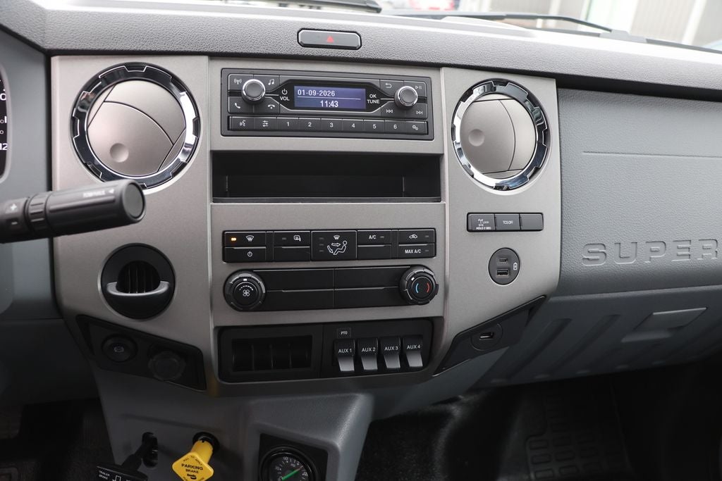 2025 Ford Super Duty F-750 Dump Body