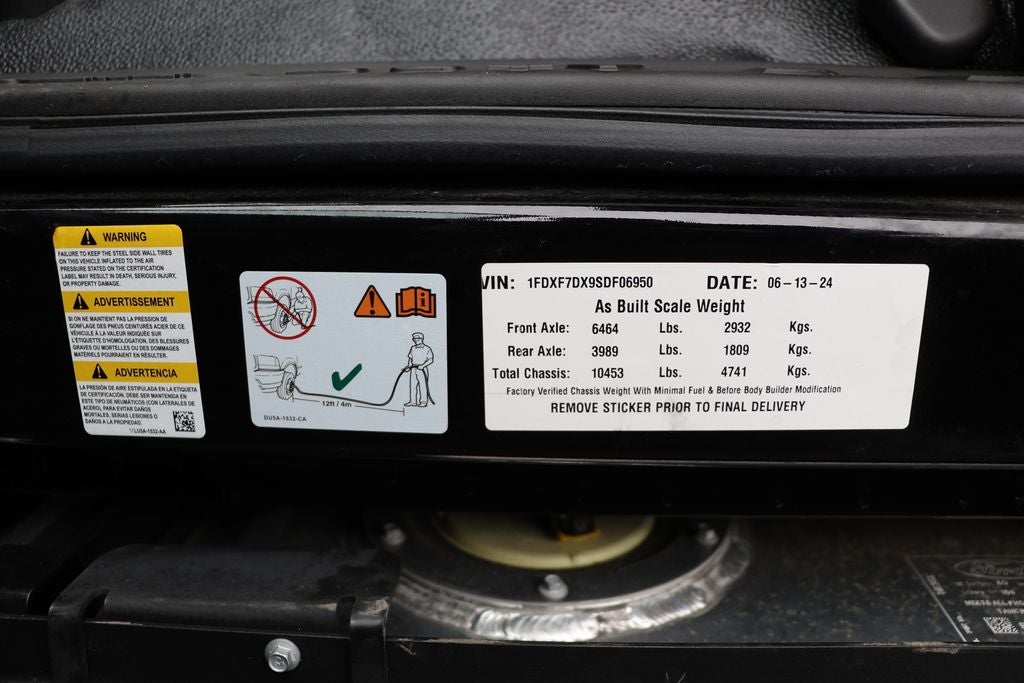 2025 Ford Super Duty F-750 Dump Body