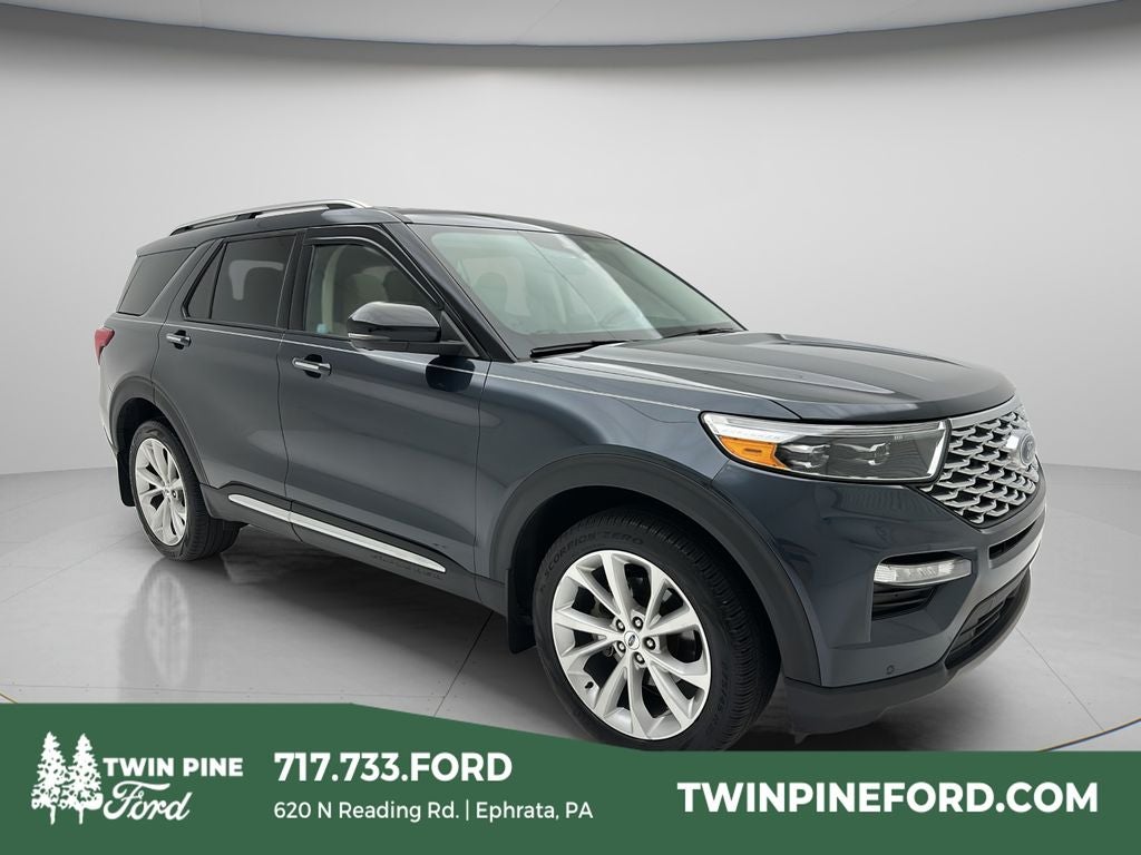 2023 Ford Explorer Platinum 4WD's photo