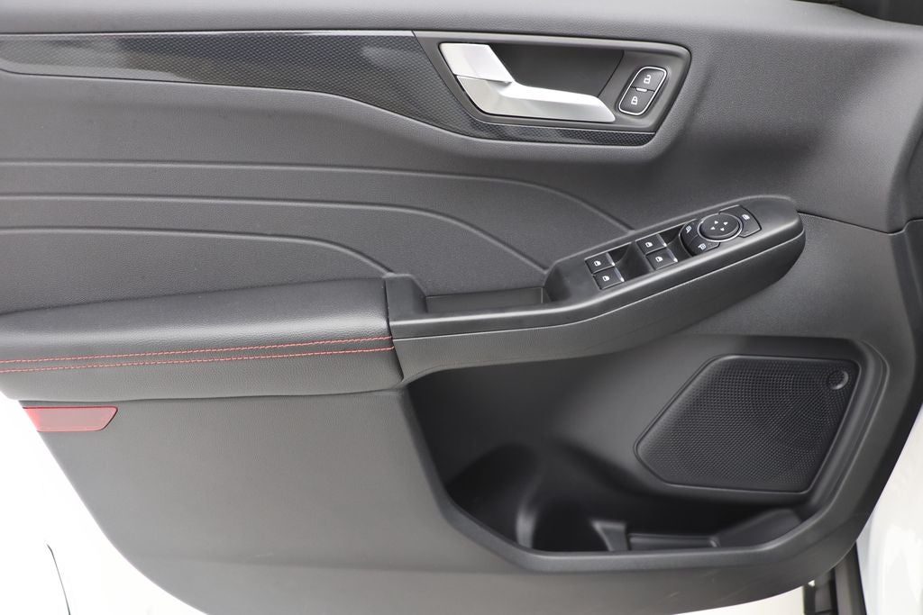 2024 Ford Escape Hybrid ST-Line