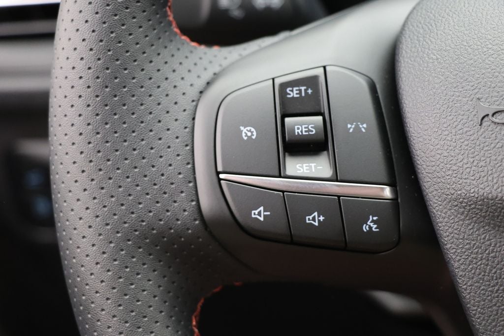 2024 Ford Escape Hybrid ST-Line