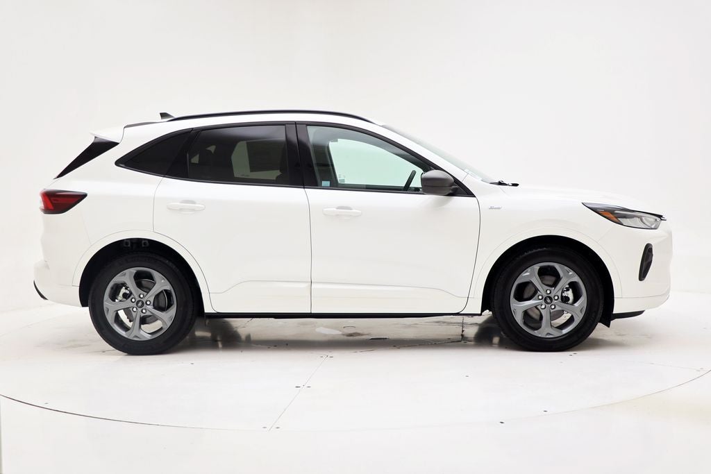 2024 Ford Escape Hybrid ST-Line