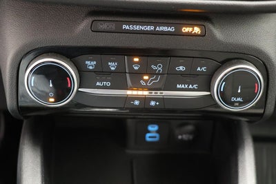 2022 Ford Escape SE Hybrid