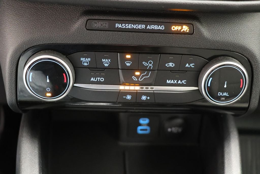 2022 Ford Escape SE Hybrid