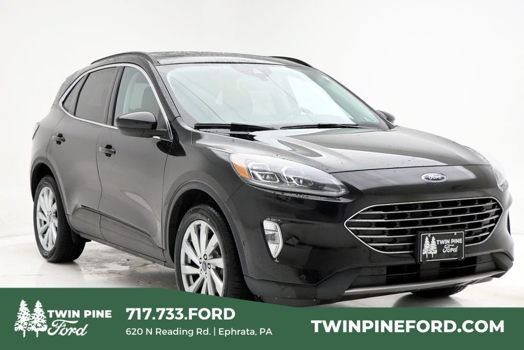 2022 Ford Escape Titanium