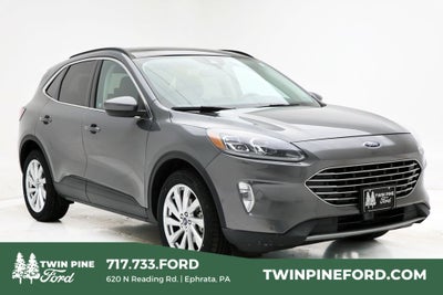2022 Ford Escape Titanium