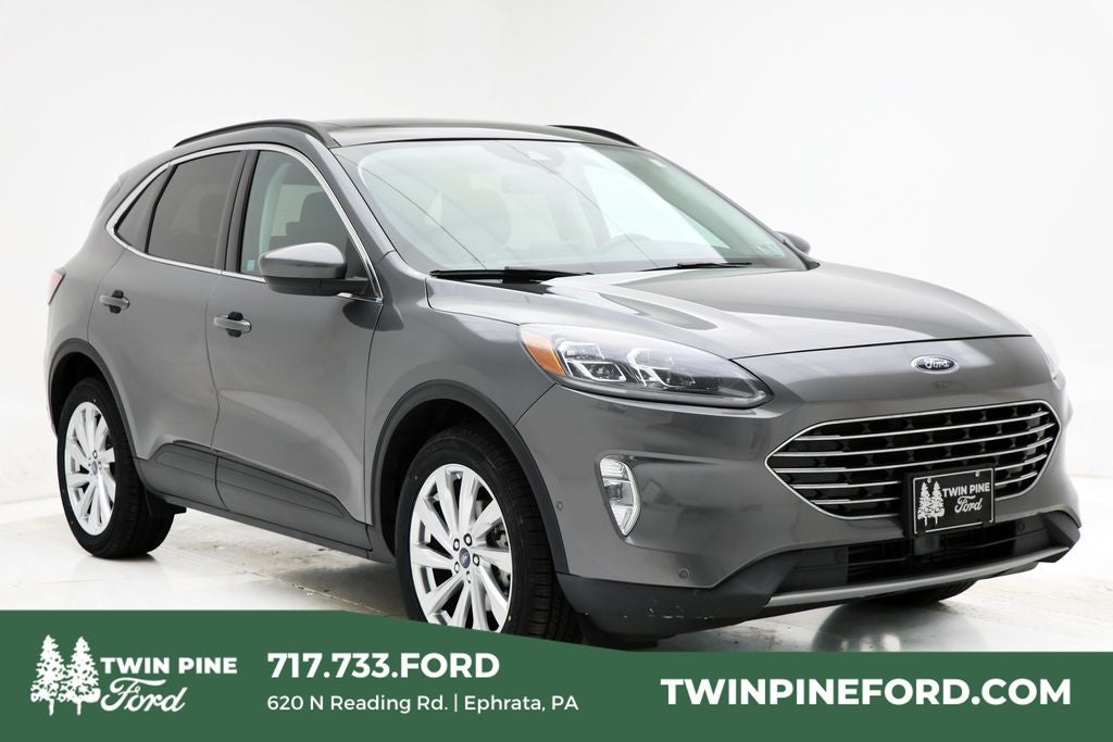 2022 Ford Escape Titanium