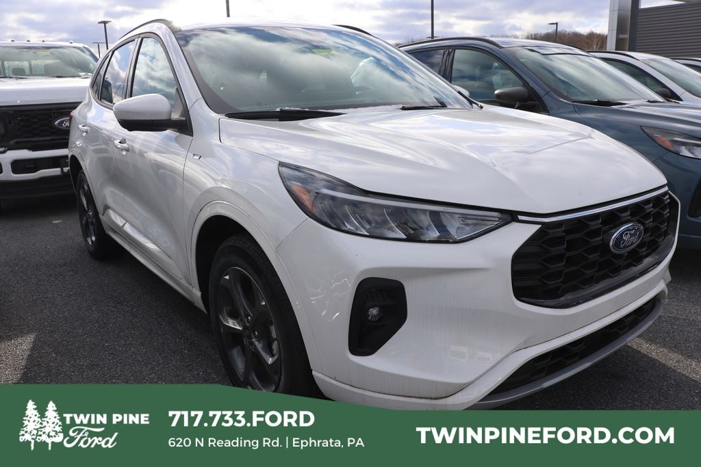 2024 Ford Escape Hybrid ST-Line Select