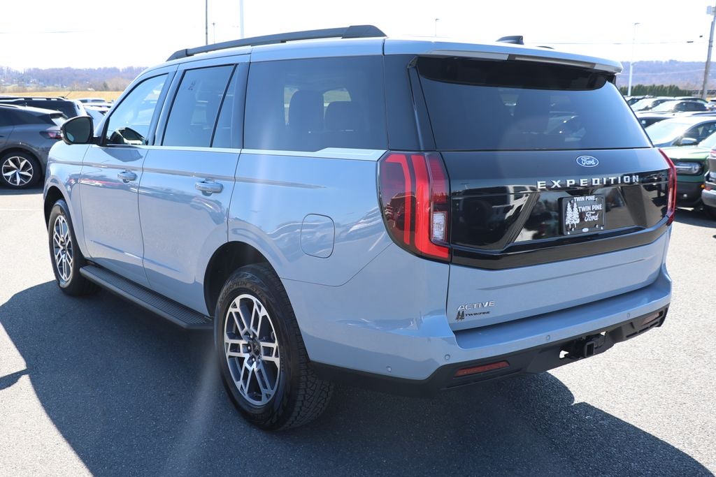 2025 Ford Expedition Active