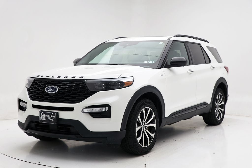 2022 Ford Explorer ST-Line