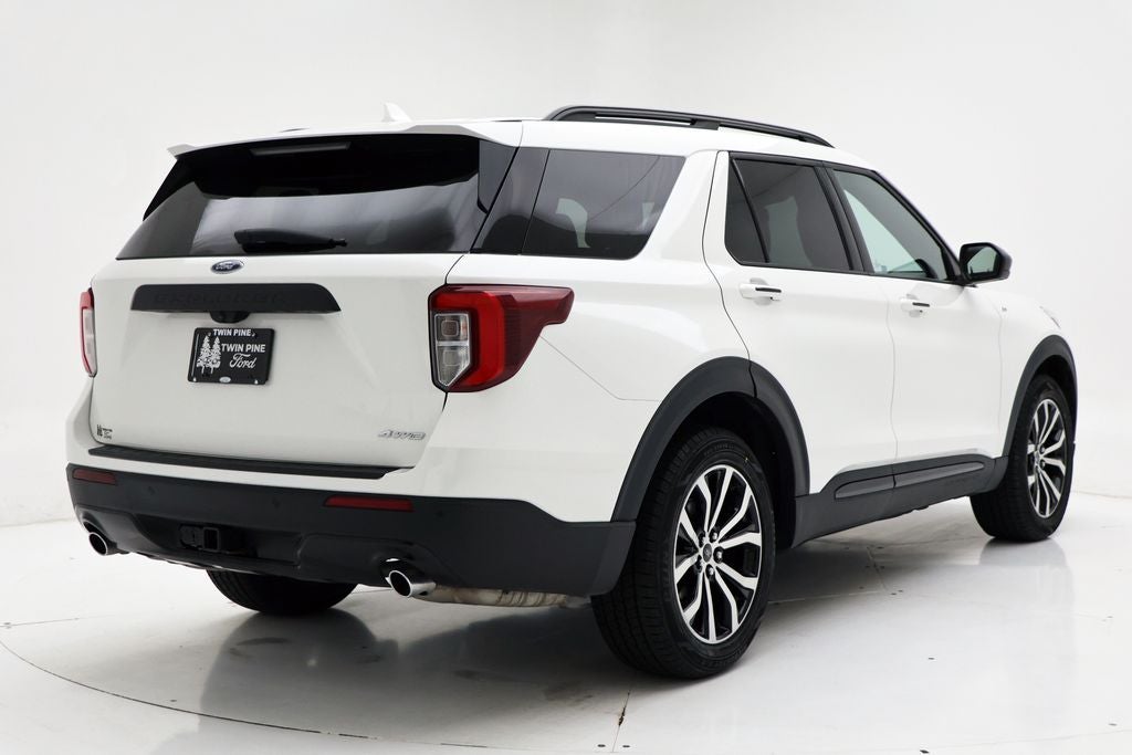 2022 Ford Explorer ST-Line