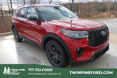 2025 Ford Explorer ST-Line