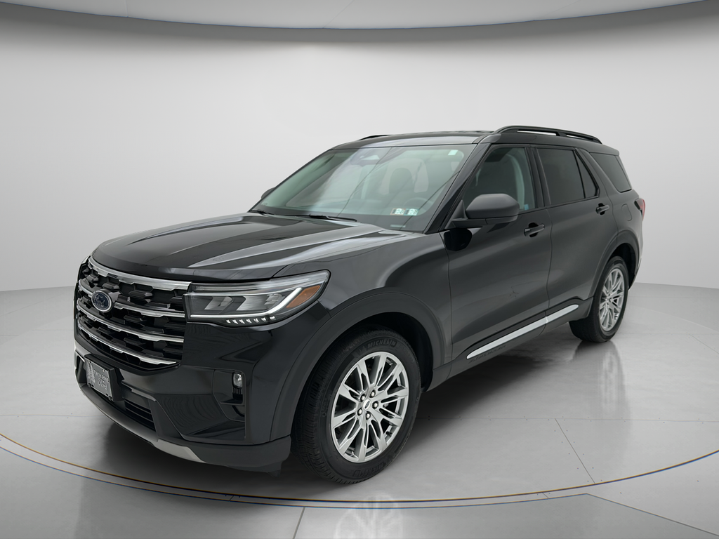 2025 Ford Explorer Active