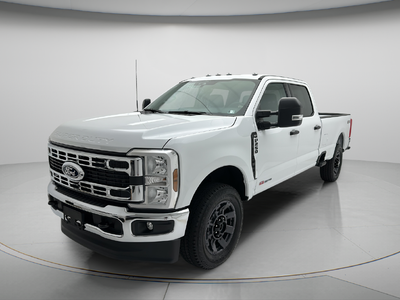 2027 Ford Super Duty F-250 XLT