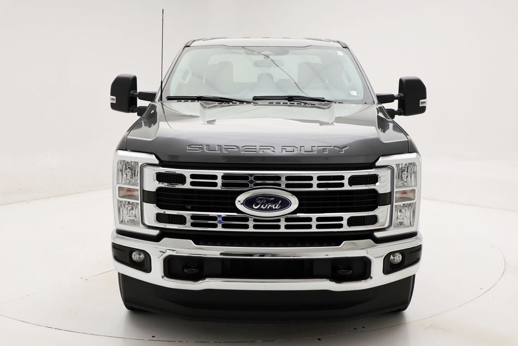 2024 Ford Super Duty F-250 XLT