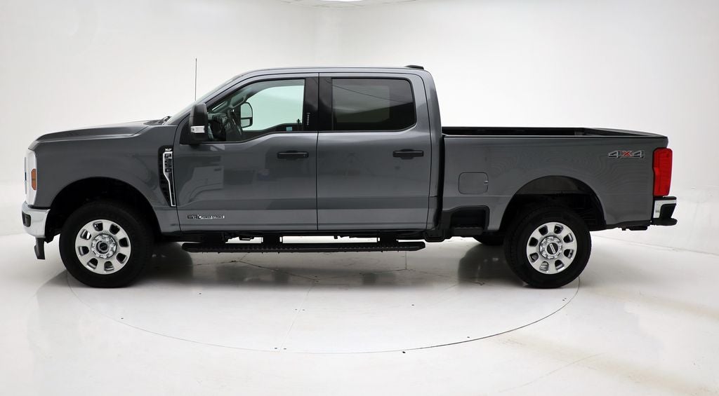 2024 Ford Super Duty F-250 XLT