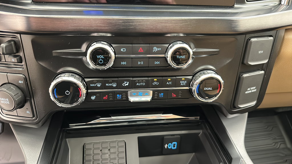 2026 Ford Super Duty F-250 Lariat