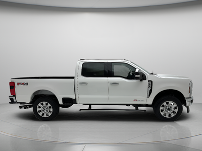 2026 Ford Super Duty F-250 Lariat