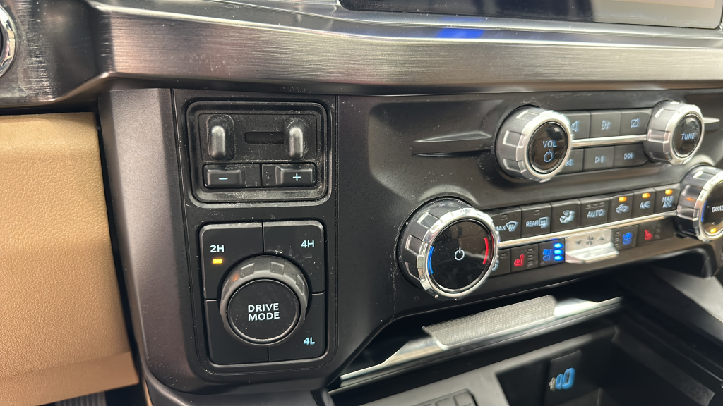 2024 Ford Super Duty F-250 Lariat