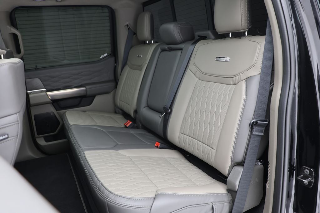 2025 Ford F-250SD Platinum