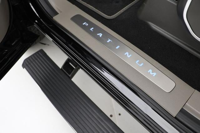 2025 Ford F-250SD Platinum