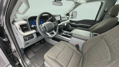 2027 Ford Super Duty F-250 XLT