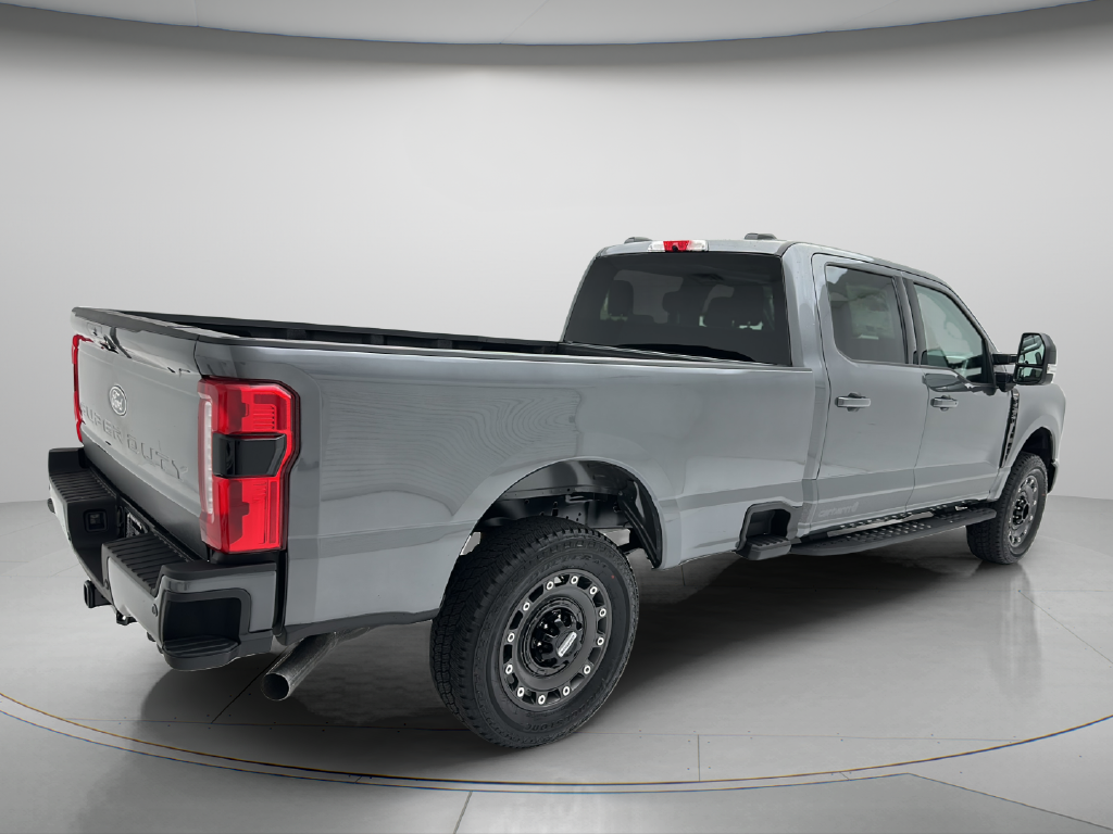 2027 Ford Super Duty F-250 XLT