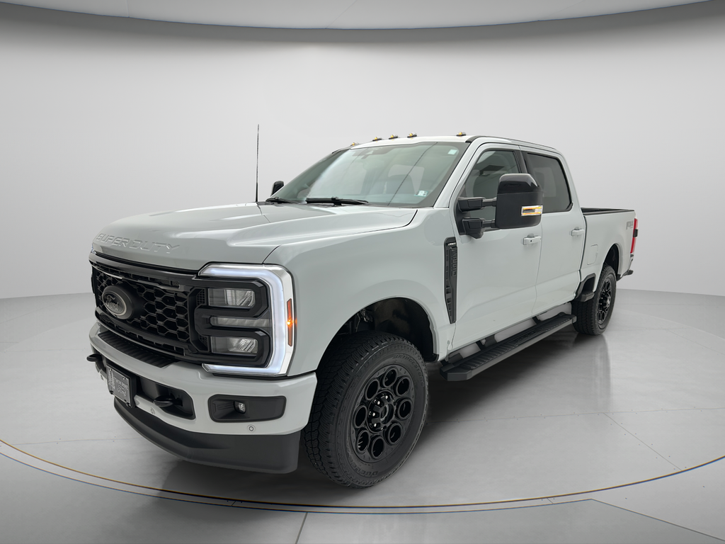 2025 Ford Super Duty F-250 Lariat