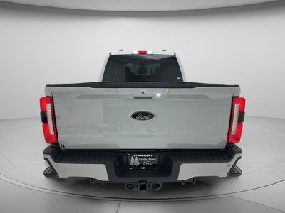 2025 Ford Super Duty F-250 Lariat