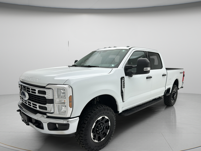 2025 Ford Super Duty F-250 XLT