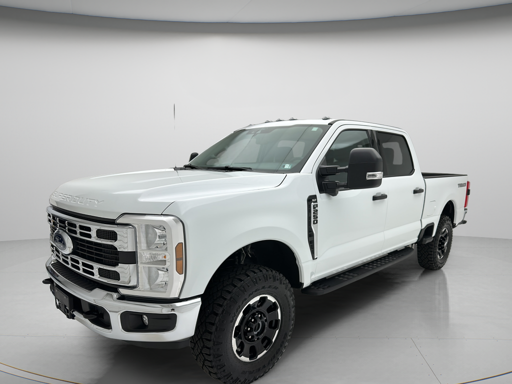 2025 Ford Super Duty F-250 XLT
