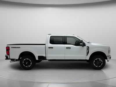 2025 Ford Super Duty F-250 XLT