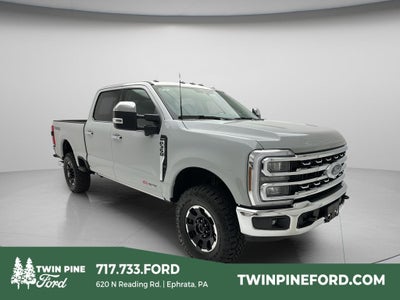 2026 Ford Super Duty F-350 Lariat