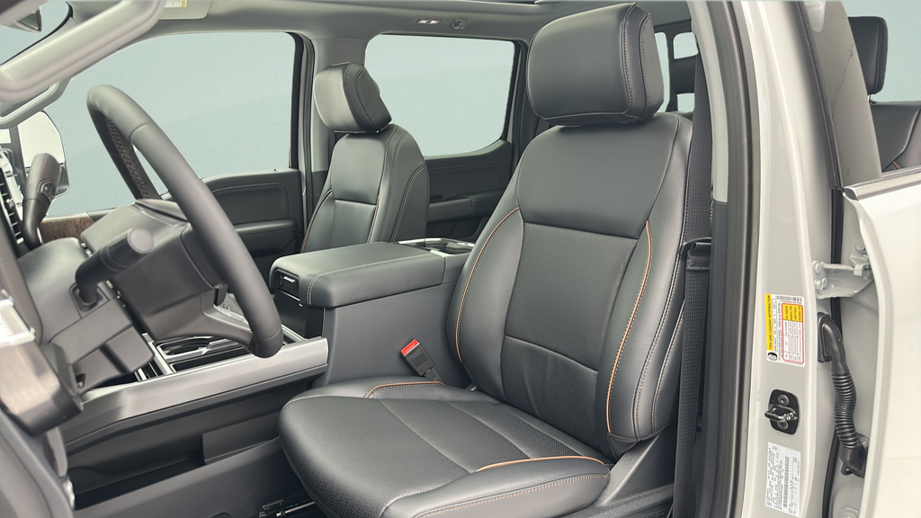 2026 Ford Super Duty F-350 Lariat