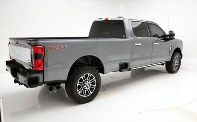 2025 Ford Super Duty F-350 Platinum