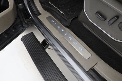 2025 Ford Super Duty F-350 Platinum