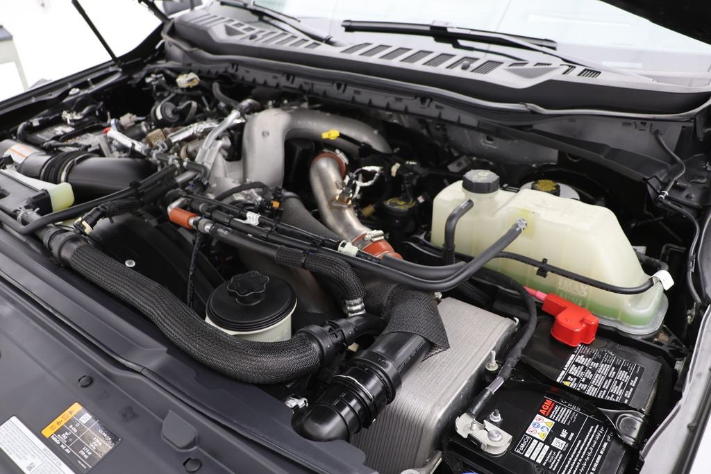 2025 Ford Super Duty F-350 Platinum