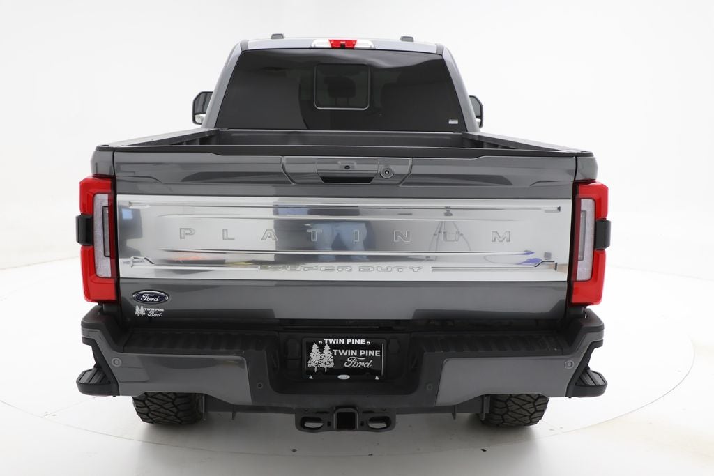2025 Ford Super Duty F-350 Platinum