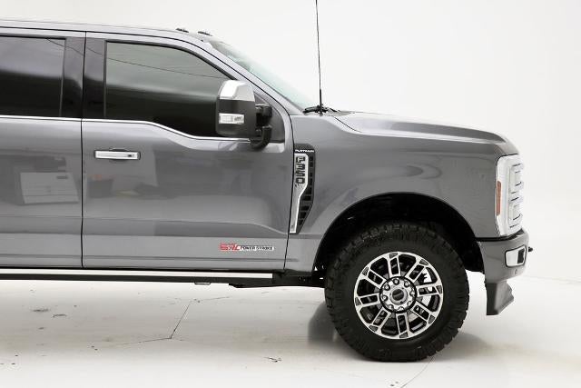 2025 Ford Super Duty F-350 Platinum