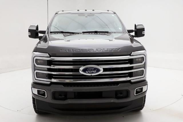 2025 Ford Super Duty F-350 Platinum