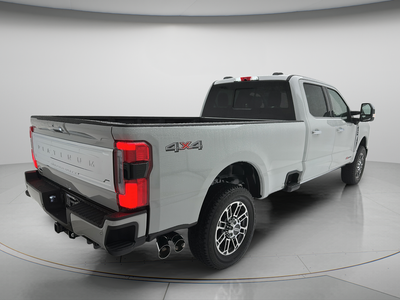 2026 Ford Super Duty F-350 Platinum