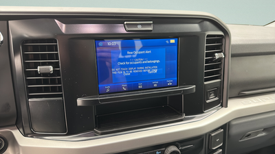 2027 Ford Super Duty F-350 XLT