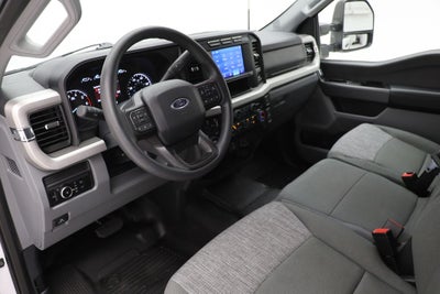 2023 Ford Super Duty F-350 XLT