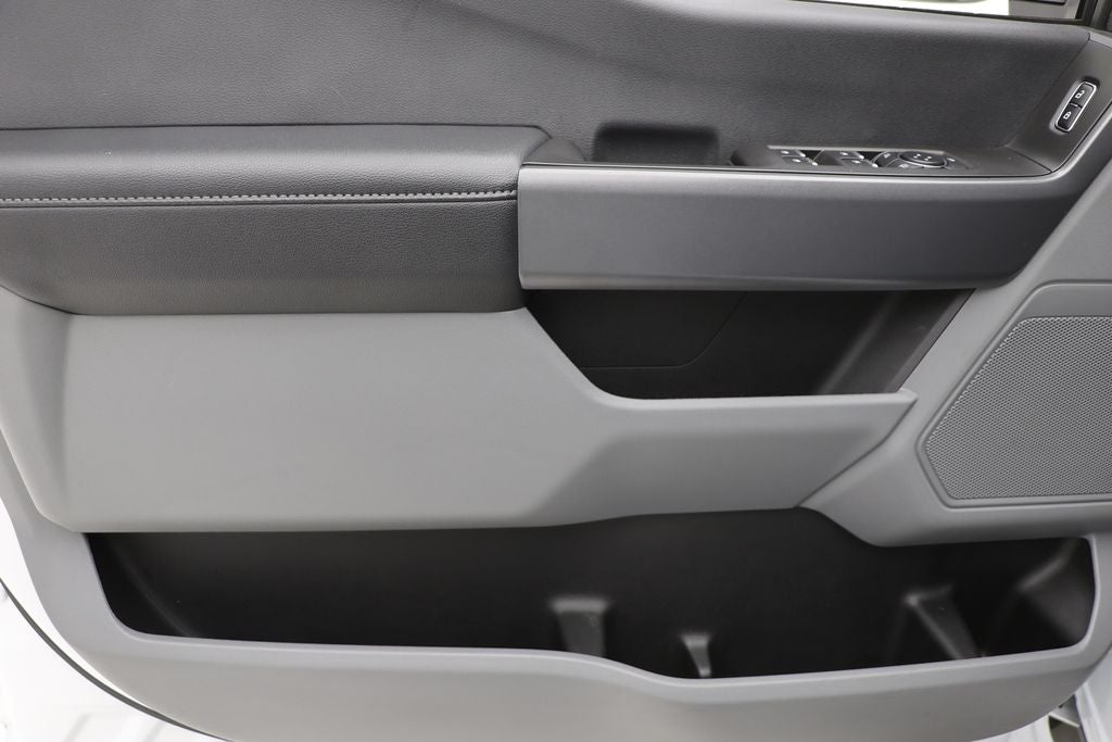 2023 Ford Super Duty F-350 XLT