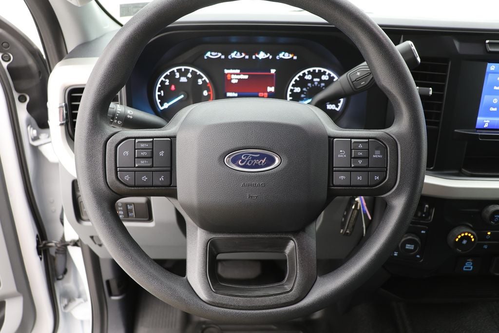 2023 Ford Super Duty F-350 XLT