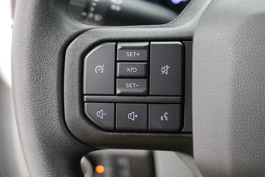 2023 Ford Super Duty F-350 XLT