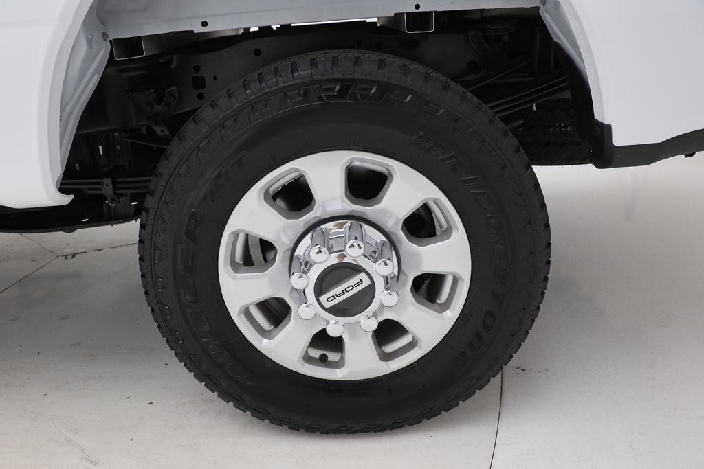 2023 Ford Super Duty F-350 XLT